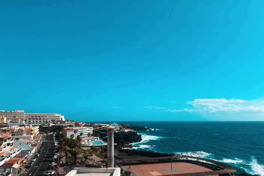 Large 90M2 Canary Apartment, Nice View, Location ! Puerto de Santiago  Dış mekan fotoğraf